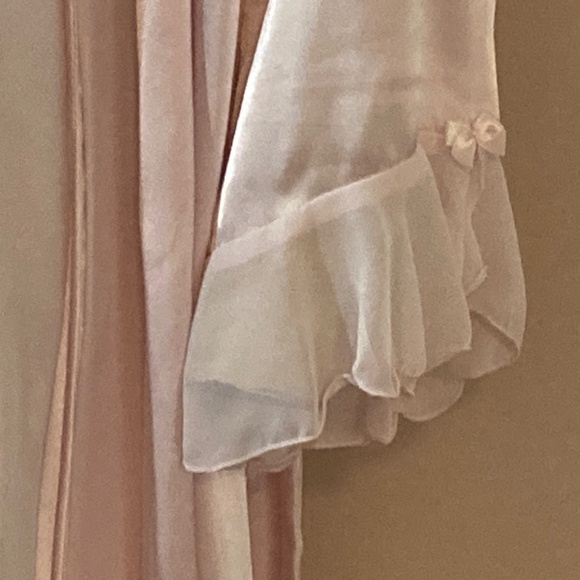 Linea Donatella LIngerie Set Pink Polyester Nightgown & Robe Size Medium Sexy - Picture 6 of 12